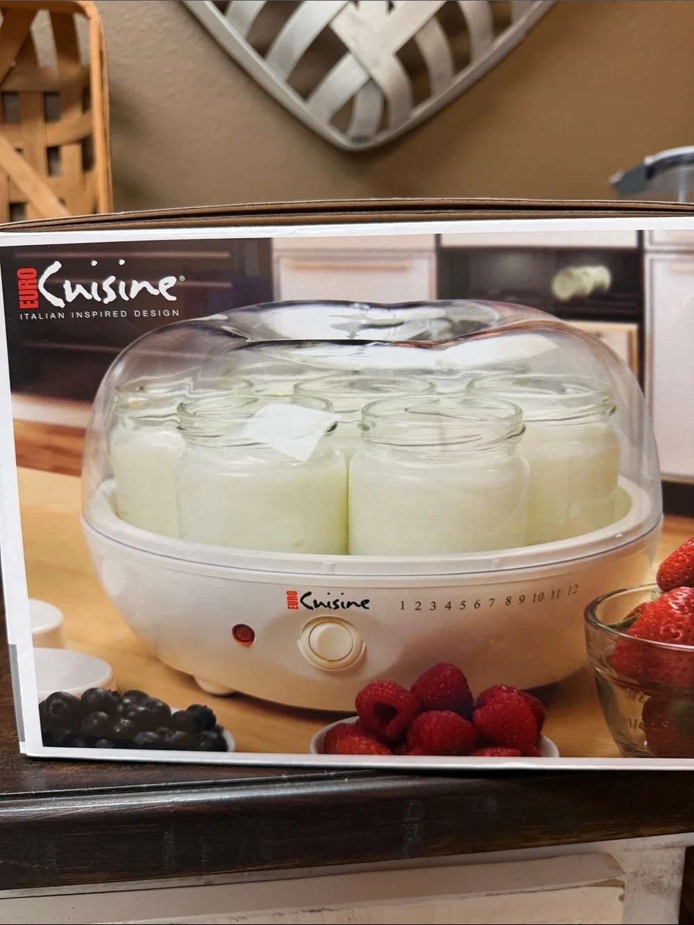 White Electric Yogurt Maker with Glass Jars